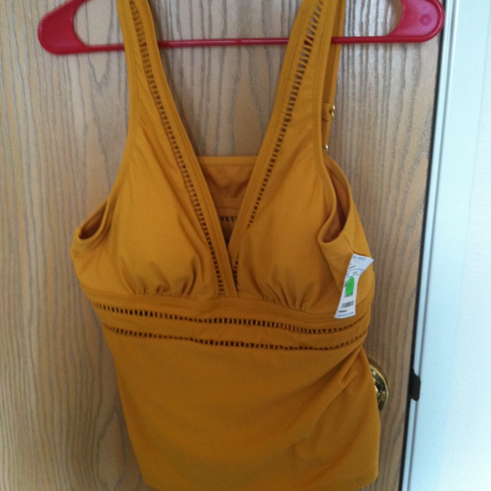 (XMAS) (NWT) Ladder Tankini Top